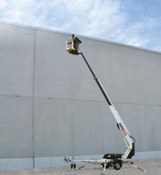 13m bis 15m Anhängerbühnen elektro mieten