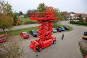 23m bis 25m Scherenarbeitsbühnen Diesel mieten in Duisburg